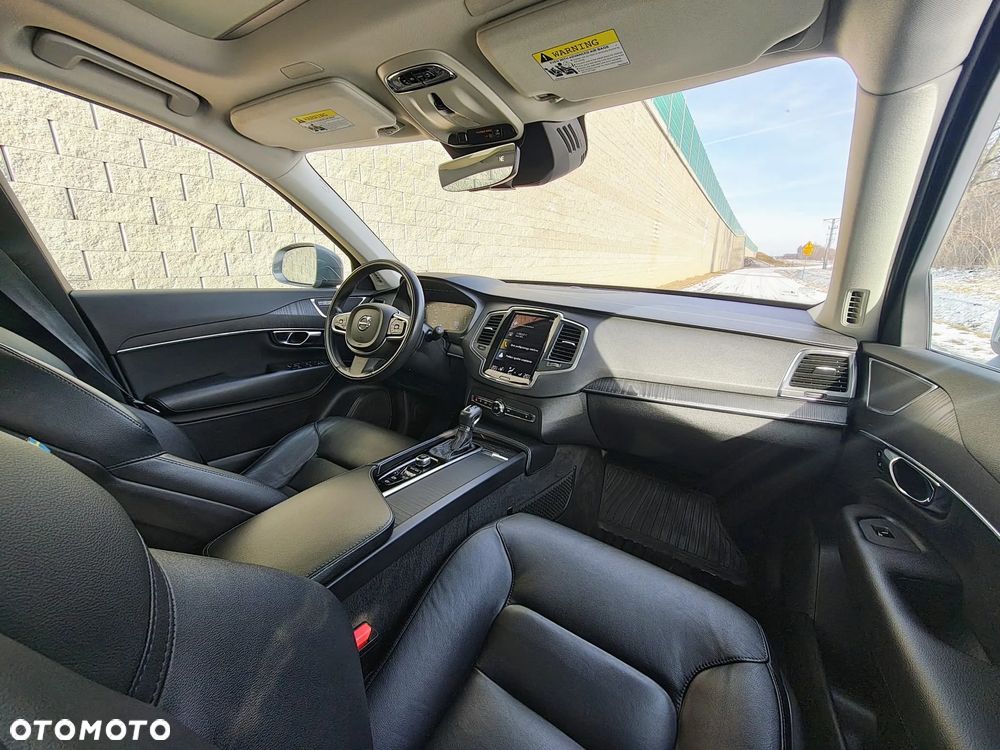 Volvo XC 90 T5 AWD Geartronic Momentum - 12