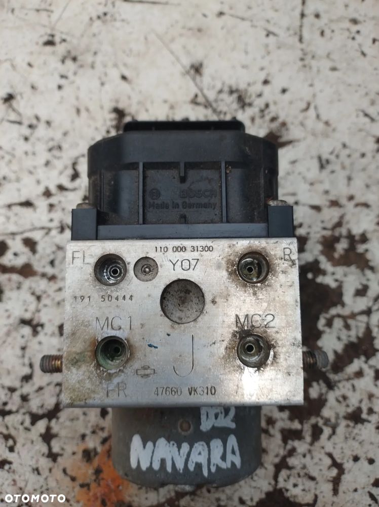Nissan NAVARA D22 pompa ABS11000031300 - 1