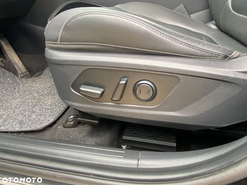 Hyundai Tucson 1.6 CRDi Premium 2WD DCT - 24