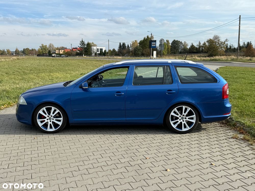 Skoda Octavia 2.0 TDI RS - 2