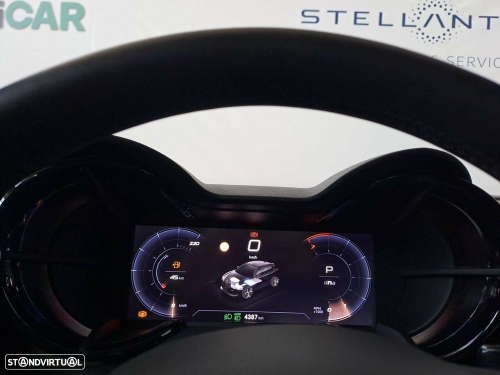 Alfa Romeo Junior 1.2 Speciale eDCT6 - 14
