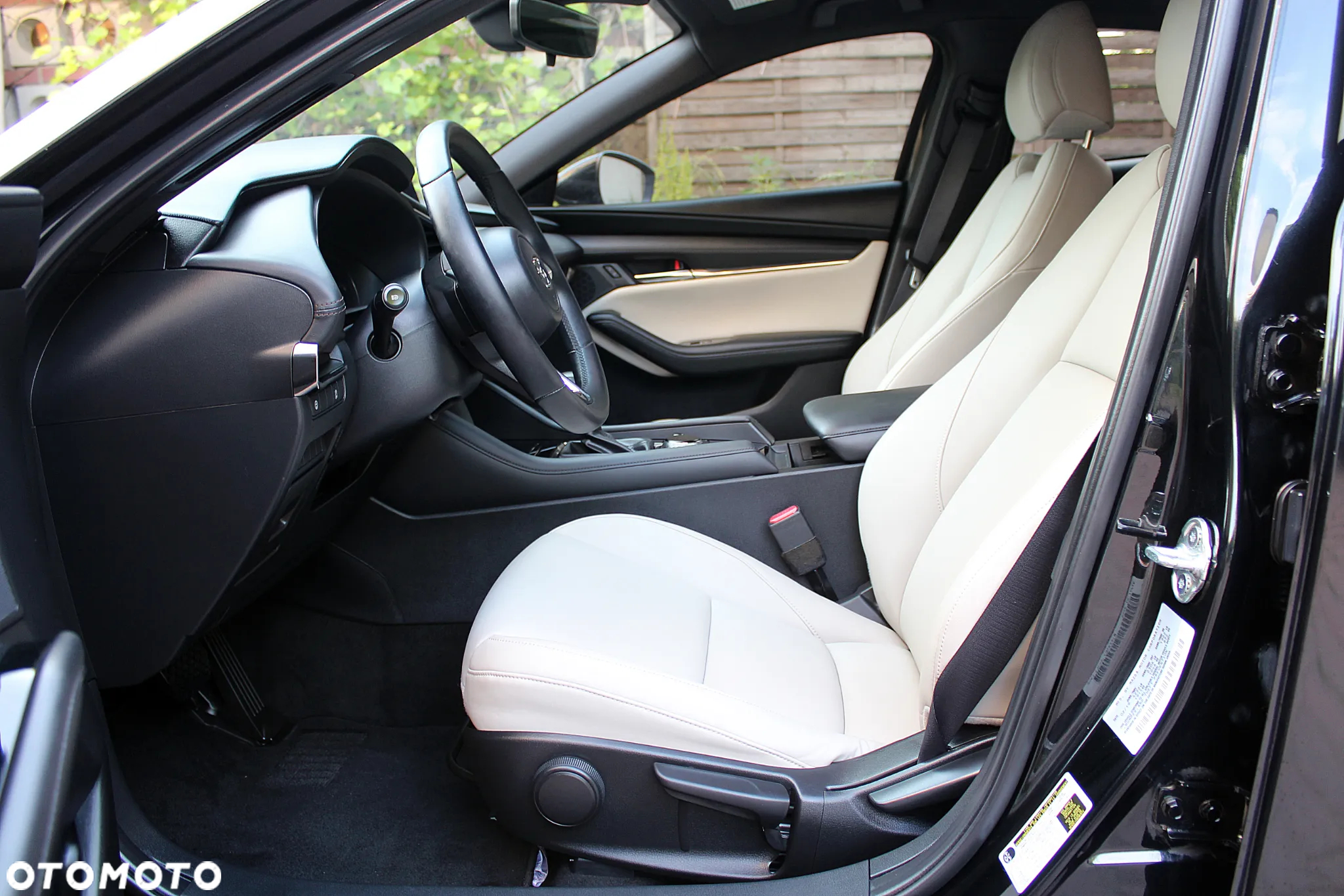 Mazda 3 - 18