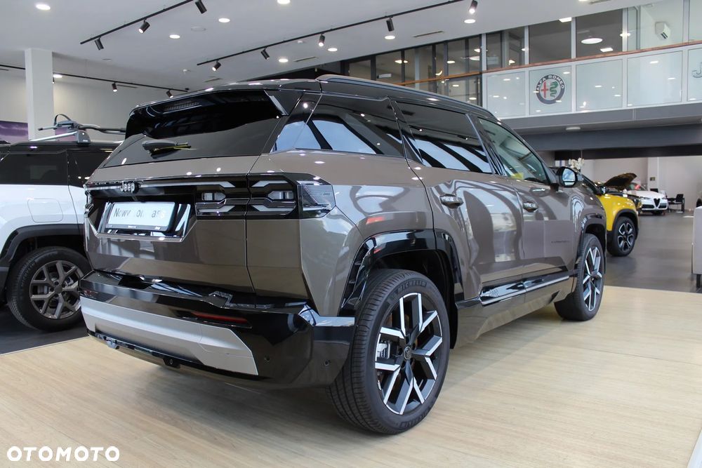 Jeep Compass 73.7kWh Standard Range First Edition FWD - 6