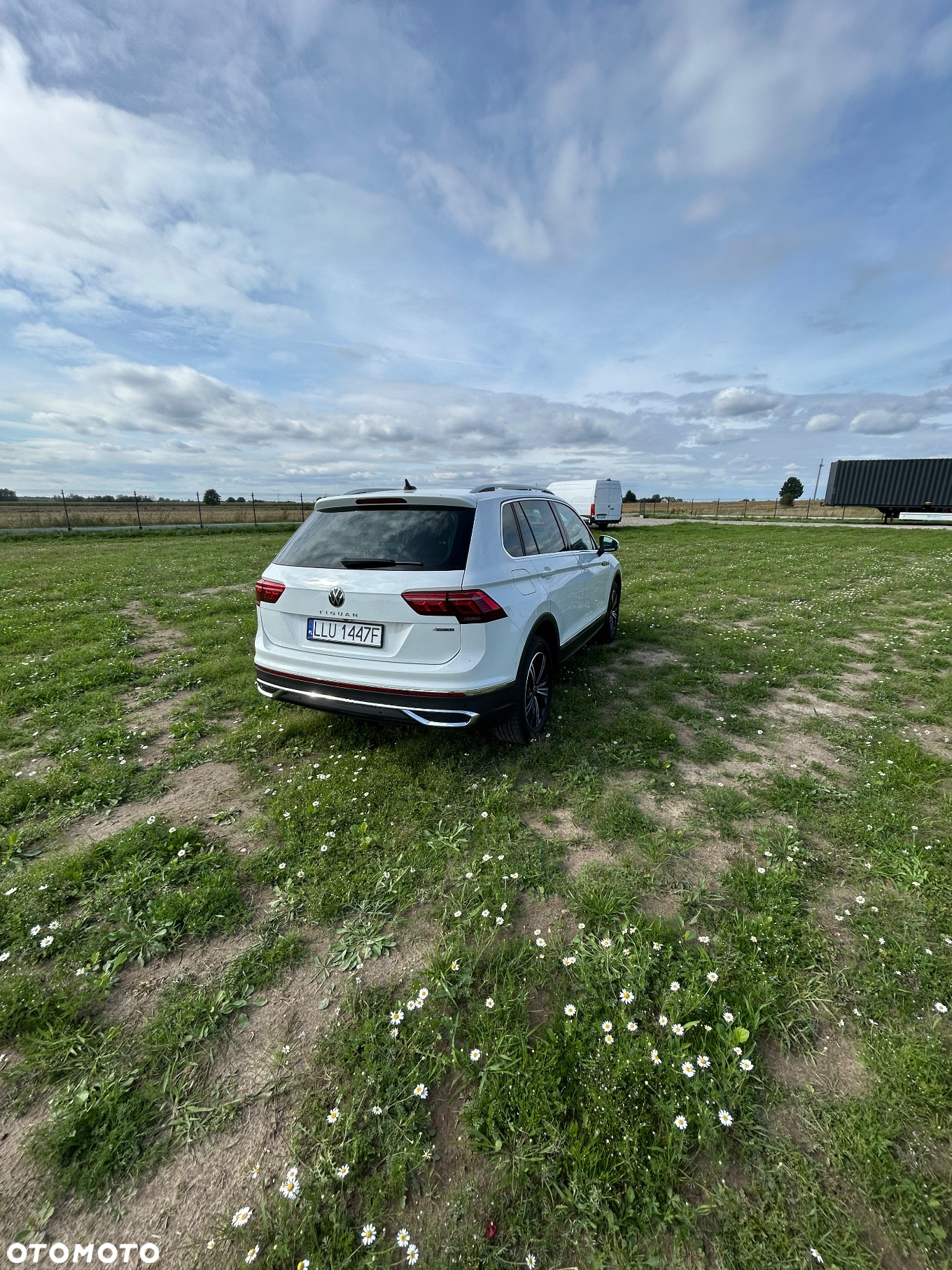 Volkswagen Tiguan 2.0 TDI SCR 4MOTION DSG Elegance - 5