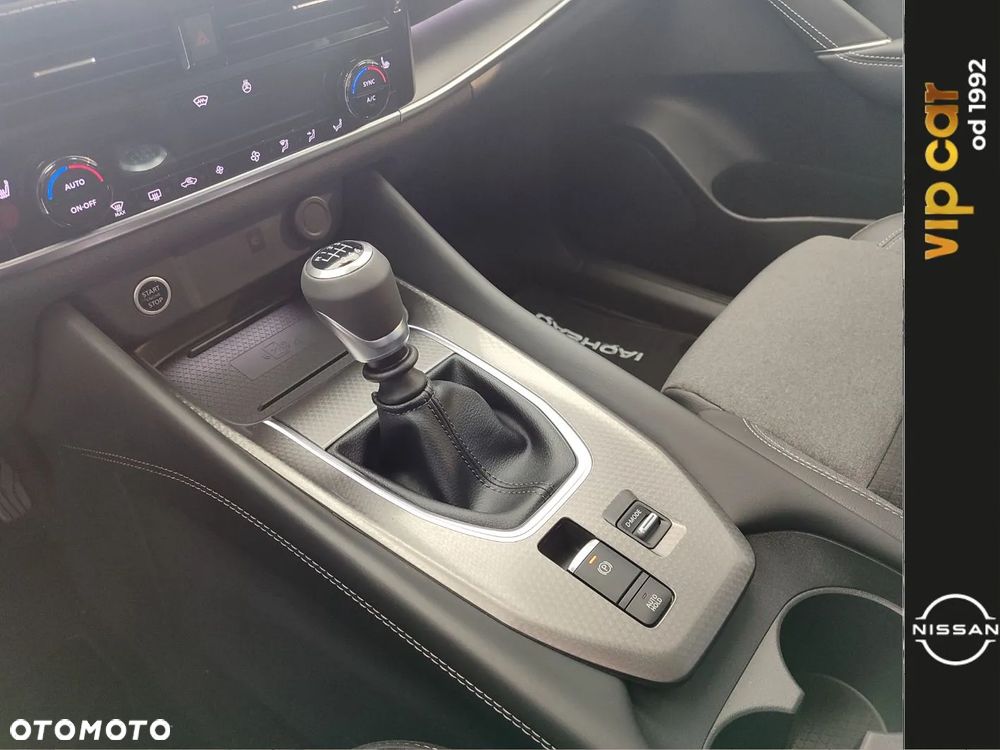 Nissan Qashqai 1.3 DIG-T mHEV N-Connecta - 8