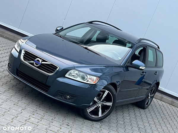 Volvo V50