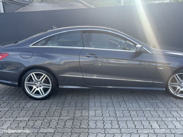 Mercedes-Benz E 220 CDi BlueEfficiency Auto - 1