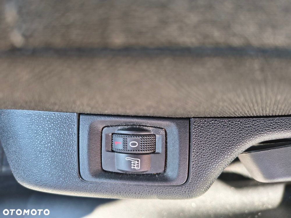 Citroën C3 1.2 PureTech GPF Feel - 13