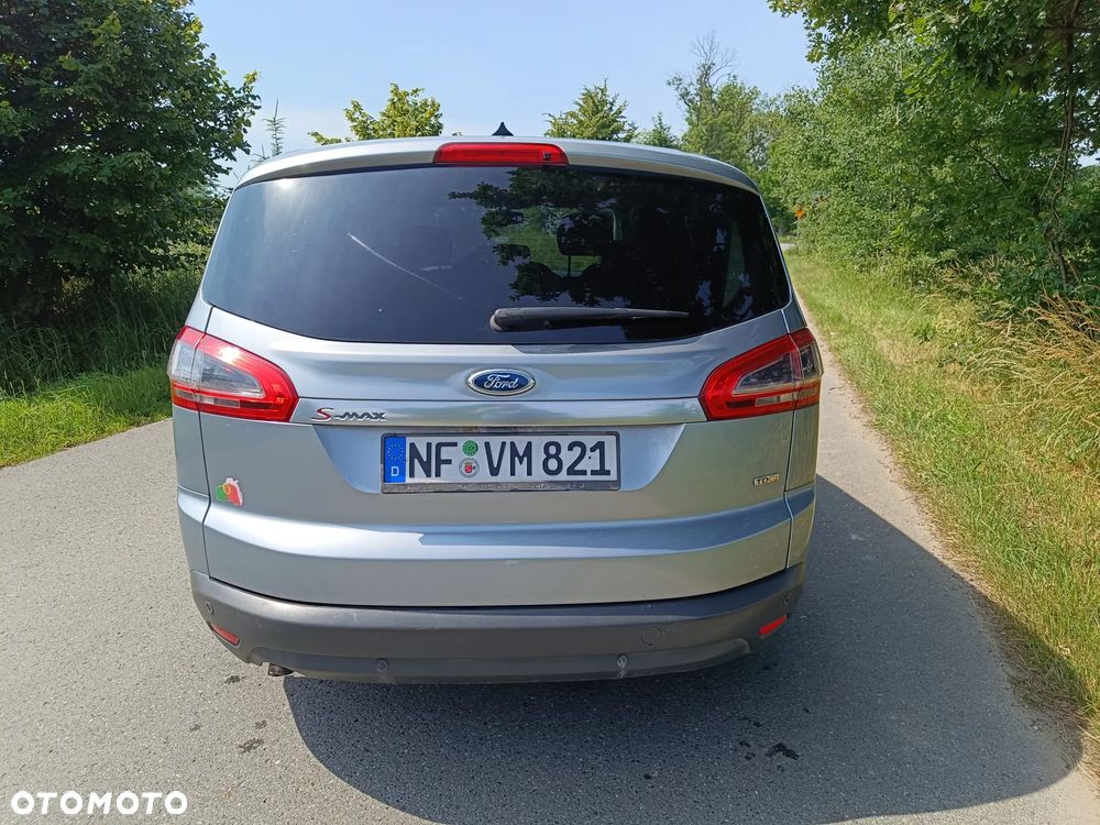 Ford S-Max 2.0 TDCi DPF Titanium - 10