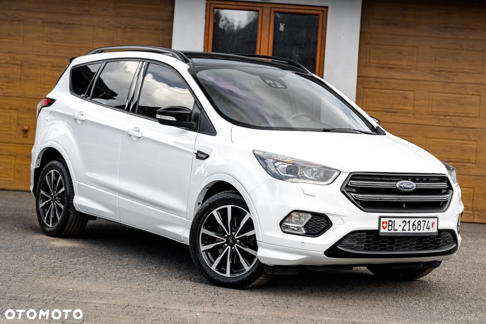 Ford Kuga - 2