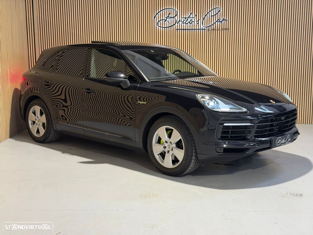 Porsche Cayenne E-Hybrid - 2