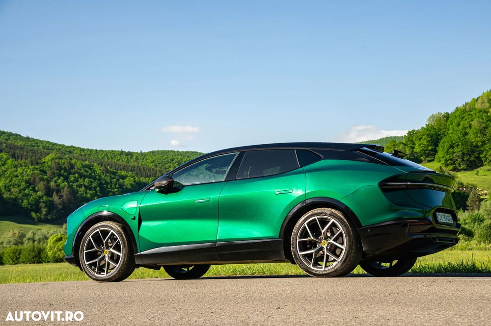 Lotus Eletre - 3
