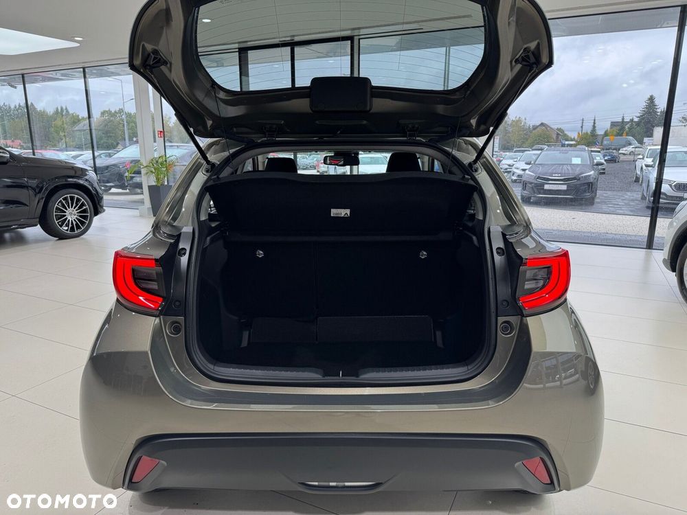 Toyota Yaris 1.5 Comfort - 17