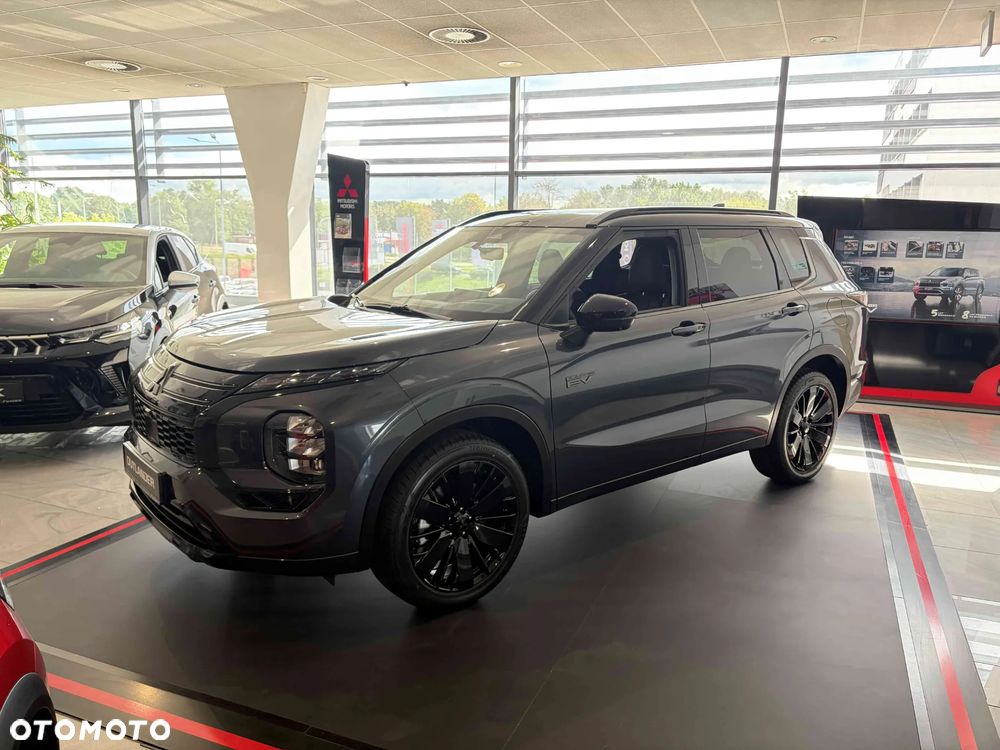 Mitsubishi Outlander Black Edition - 3