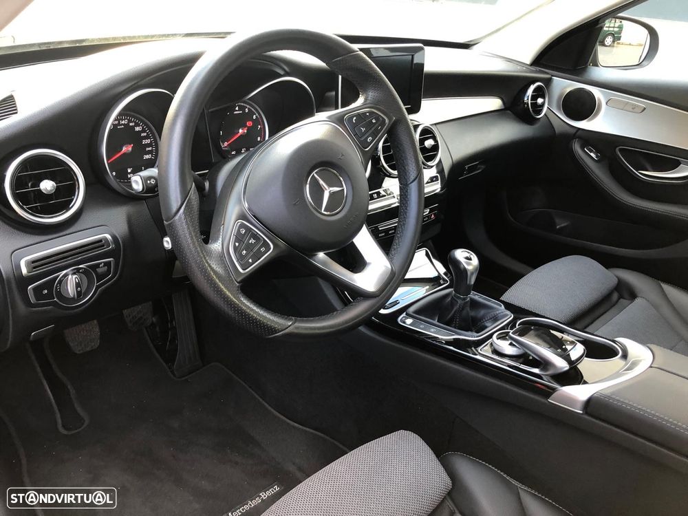 Mercedes-Benz C 180 - 5