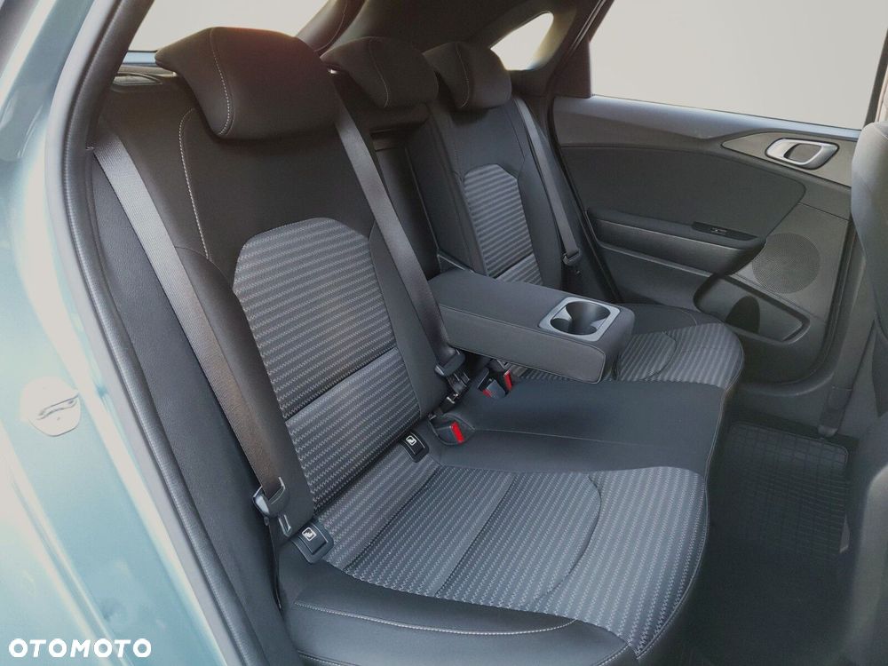 Kia Ceed 1.5 T-GDI M - 16