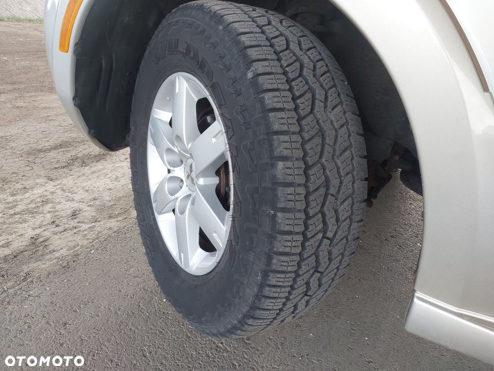 Mitsubishi Pajero - 6