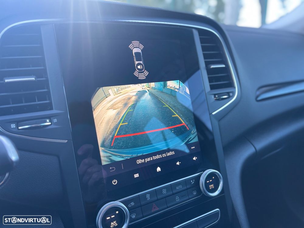 Renault Mégane Sport Tourer 1.5 Blue dCi R.S. Line - 19