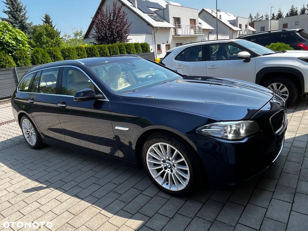 BMW Seria 5 520d Luxury Line - 26