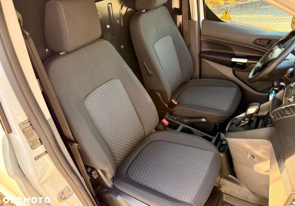Ford Transit Connect - 30