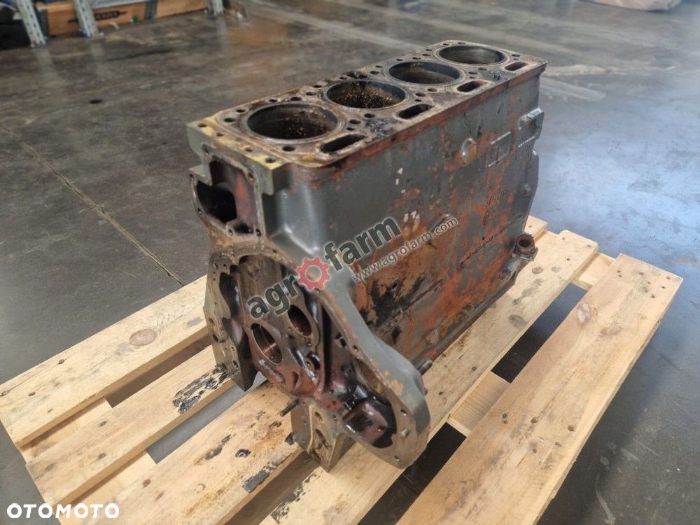 Blok silnika Fendt 309 - 1
