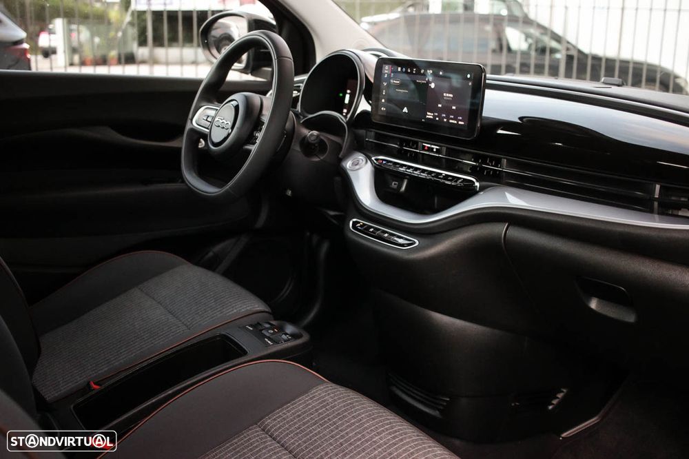 Fiat 500e 42kWh ICON - 6