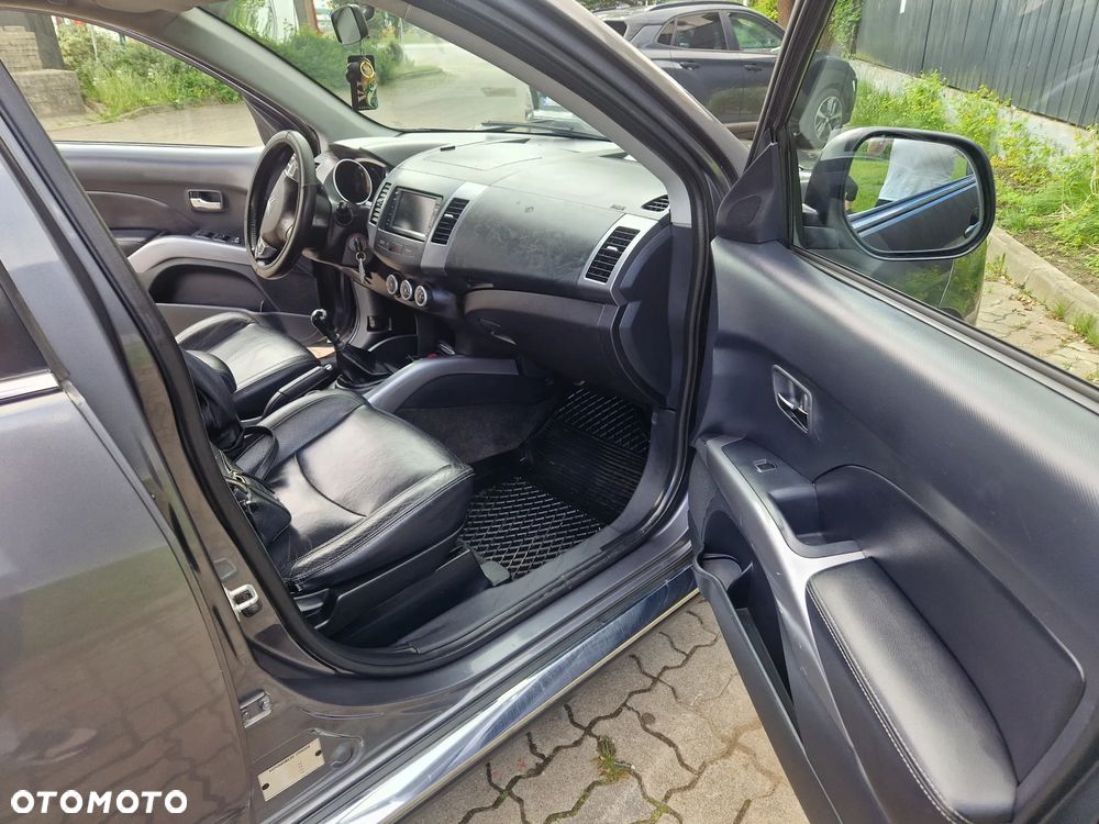 Citroën C-Crosser 2.2 HDi Exclusive - 7