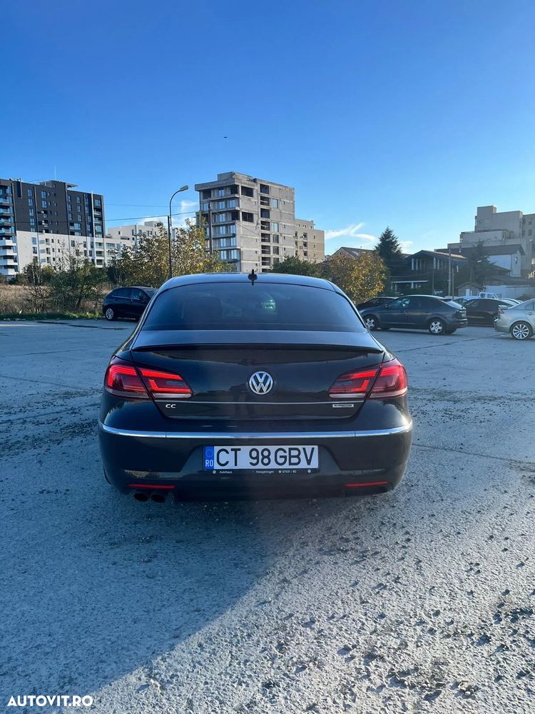 Volkswagen Passat CC 2.0 TDI DPF DSG - 2