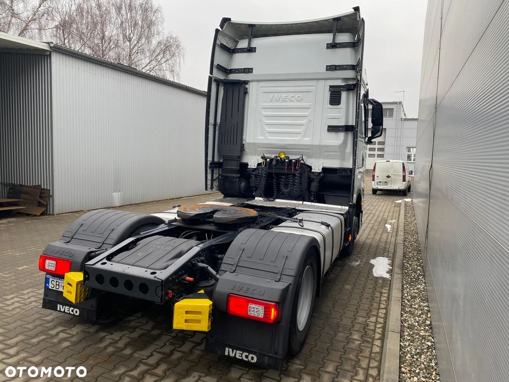 Iveco S-WAY AS440S49T/P (STANDARD) - 28