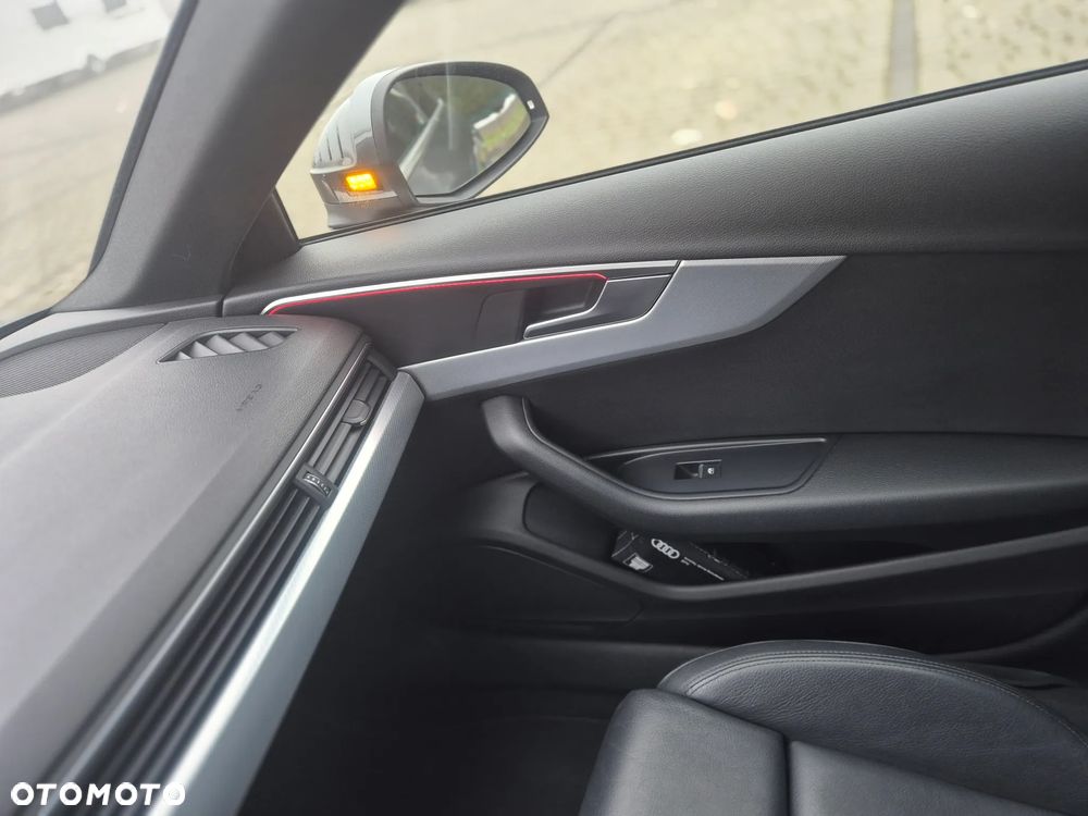 Audi A4 Avant 40 TFSI S tronic S line - 28