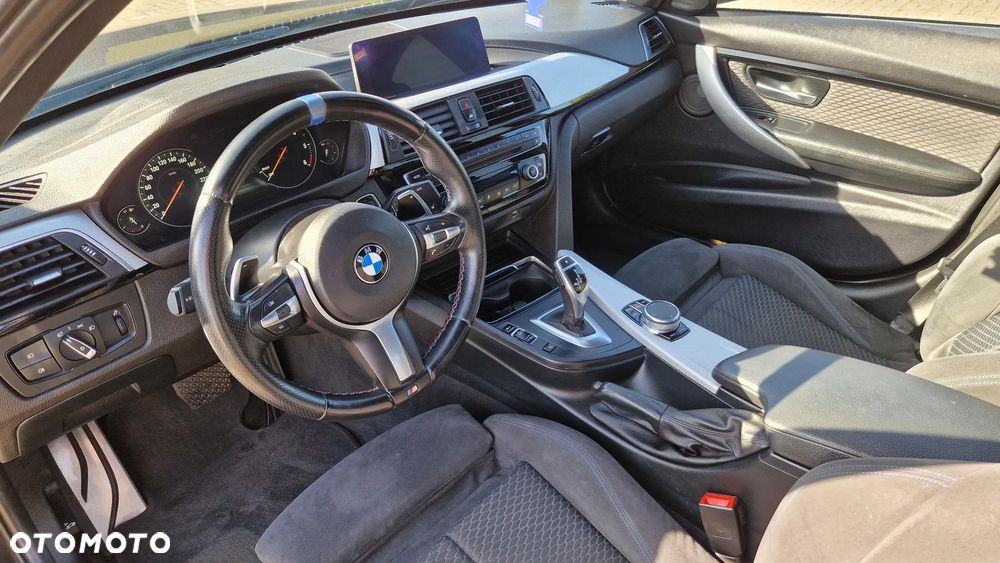 BMW Seria 3 320d - 14