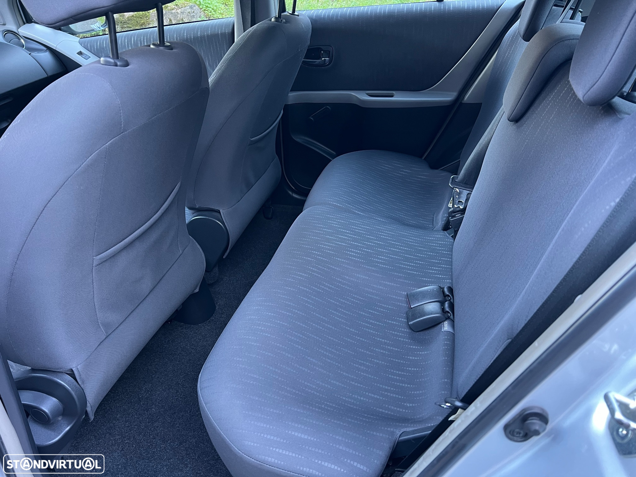 Toyota Yaris 1.4 D-4D High Pack MM - 17