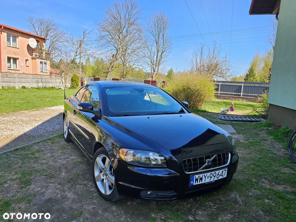 Volvo C70 2.0D Momentum - 22