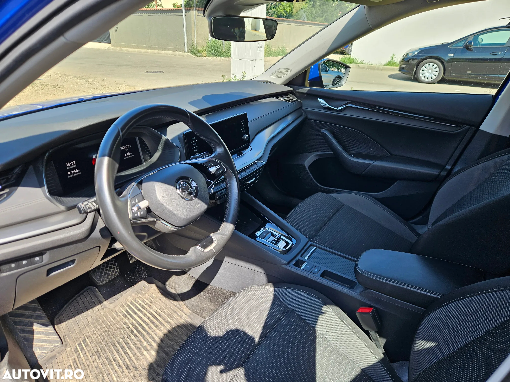 Skoda Octavia 2.0 TDI DSG Ambition - 16