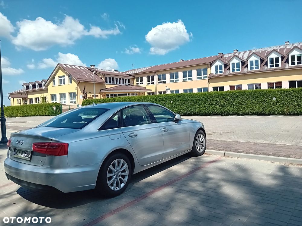 Audi A6 Limousine 2.0 TDI DPF multitronic - 11