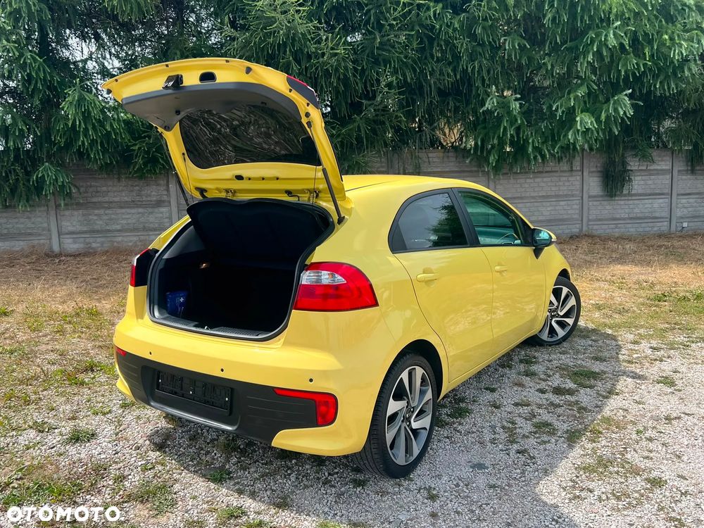 Kia Rio 1.2 Dream Team Edition - 7