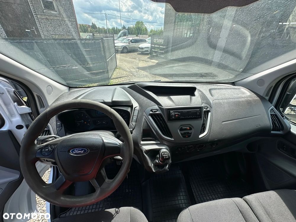 Ford Transit Custom - 10
