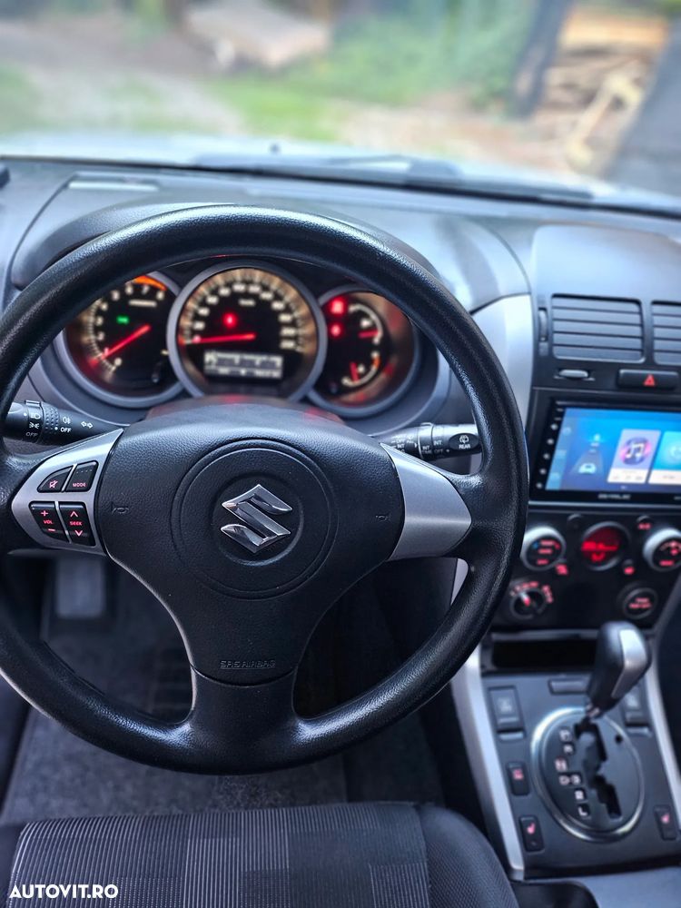 Suzuki Grand Vitara 2.4 Automatik Comfort+ - 19