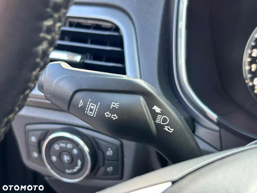 Ford Mondeo - 30