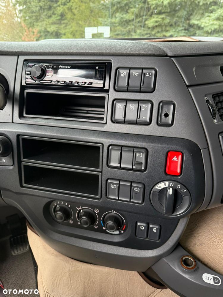 DAF XF 106 510 automat bez retardera - 10