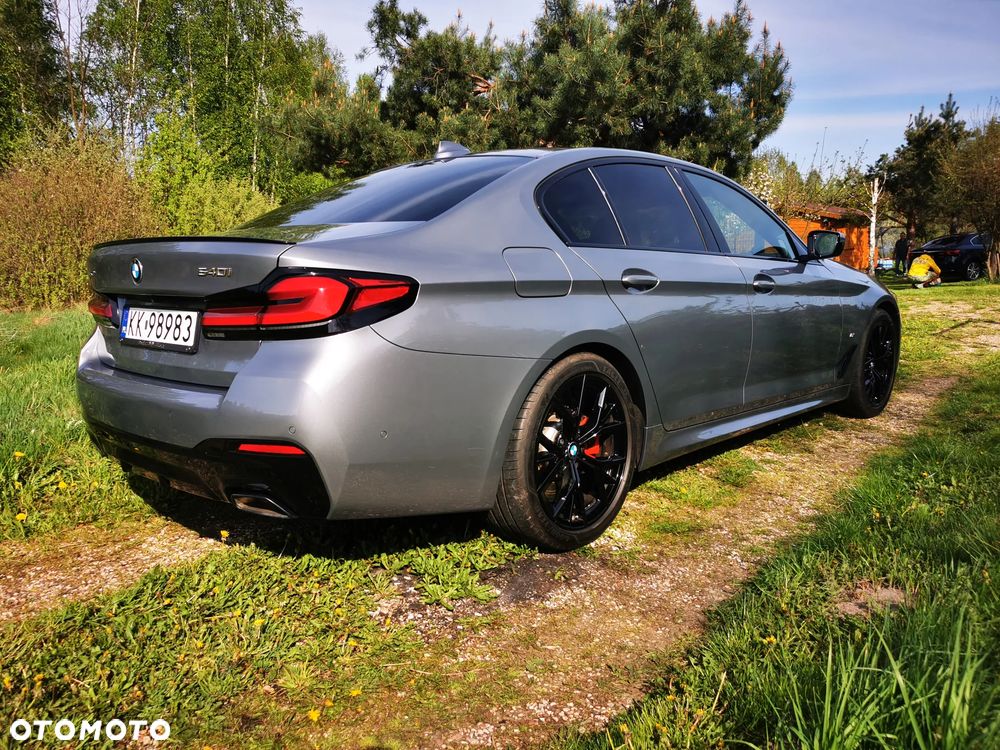 BMW Seria 5 540i xDrive mHEV M Sport sport - 3