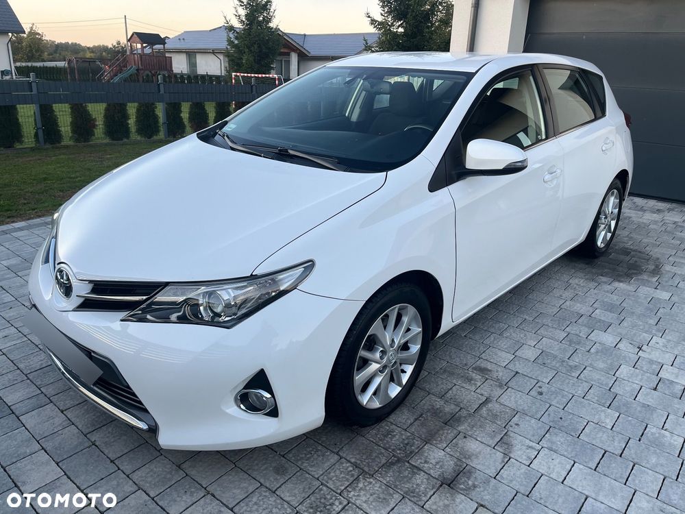 Toyota Auris - 40