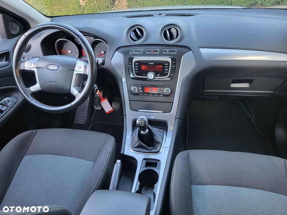 Ford Mondeo - 7