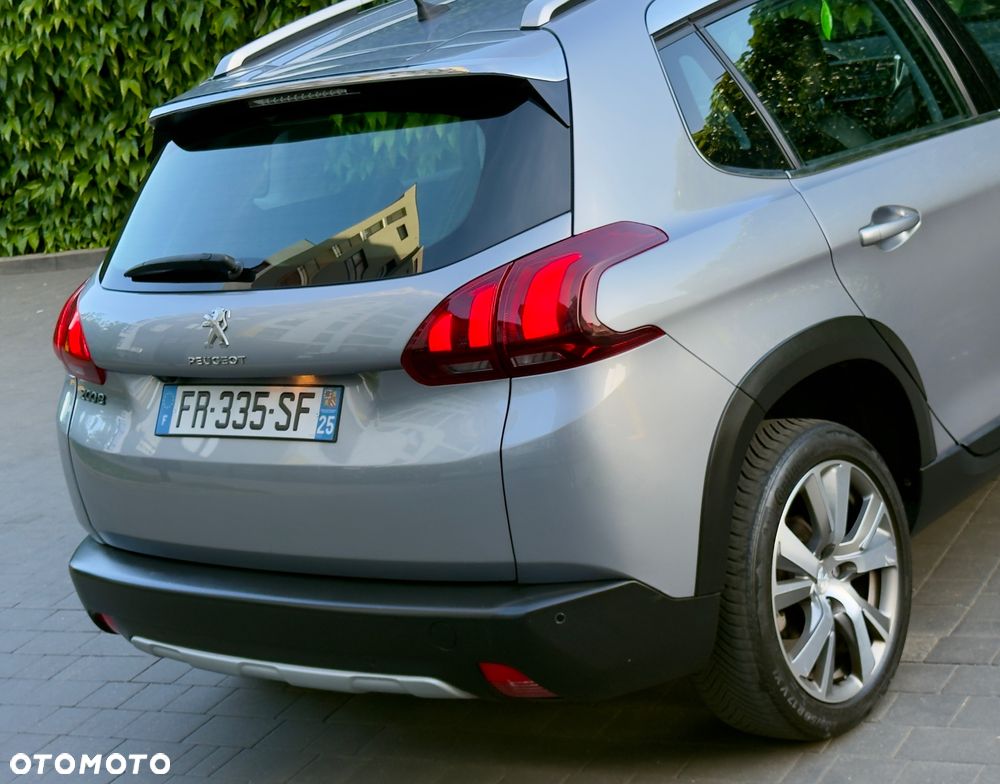 Peugeot 2008 - 15