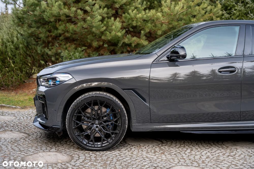 BMW X6 M50i - 21