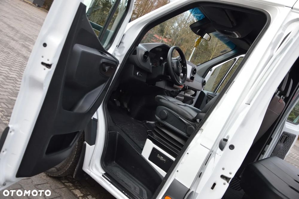 Mercedes-Benz SPRINTER DOKA 516 - 24