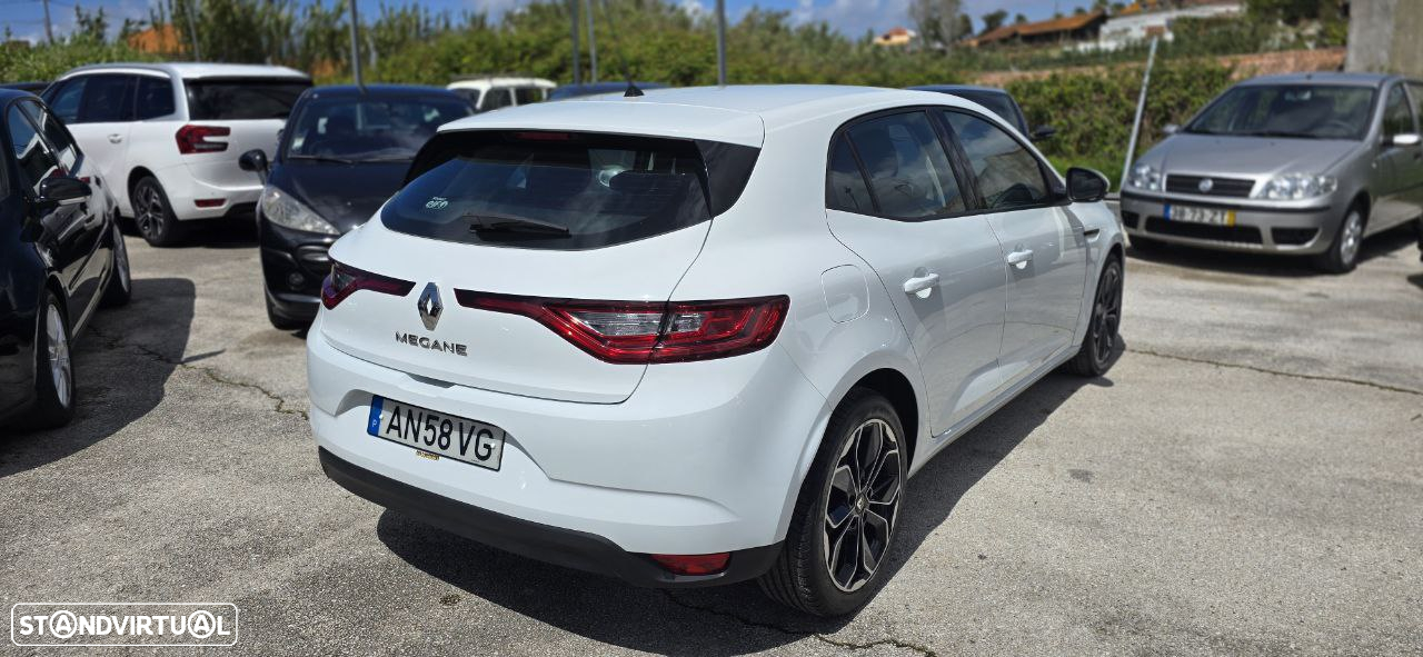 Renault Mégane 1.2 TCE Zen - 4