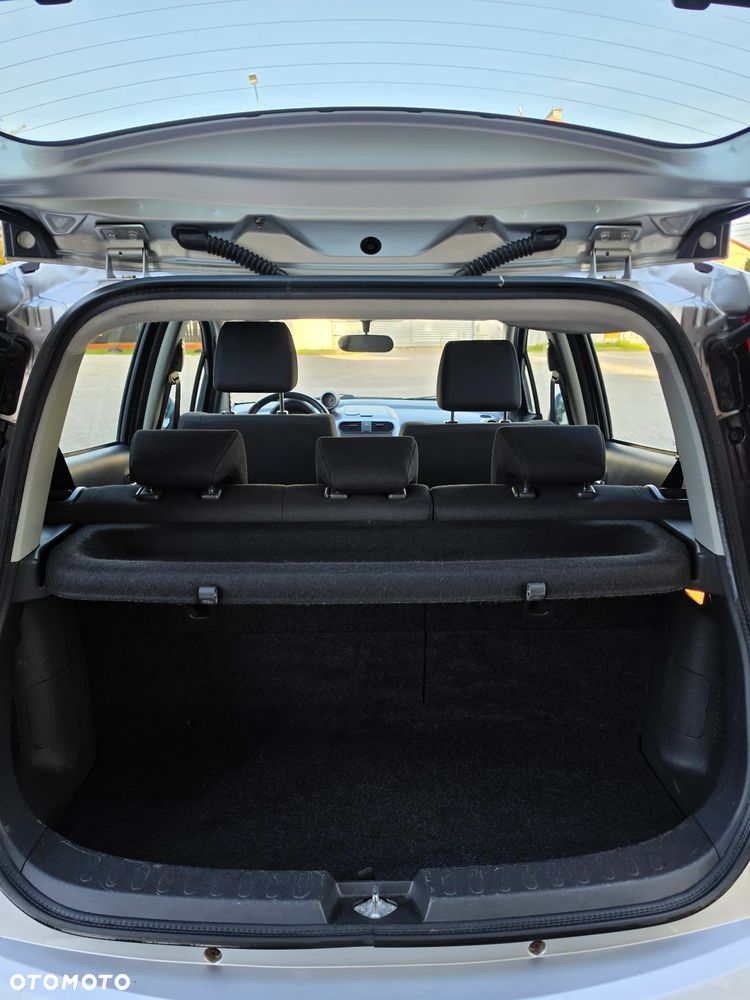 Suzuki Splash - 11