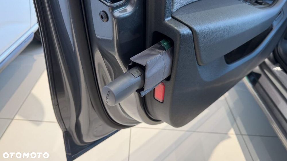 Skoda Superb 2.0 TDI SCR Drive DSG - 16