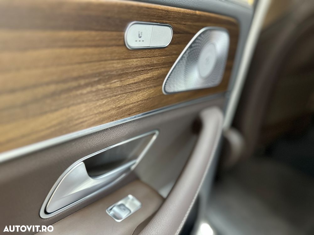 Mercedes-Benz GLE 400 d 4Matic 9G-TRONIC AMG Line - 29